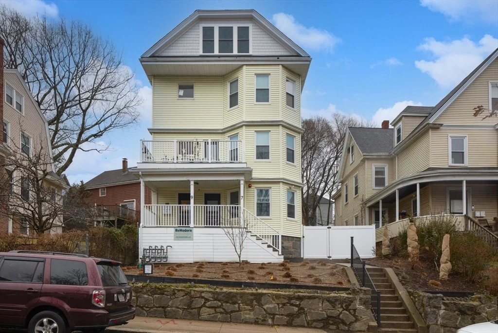 4 bed, 2 bath apartment for rent at 9 Wenham Unit 3, Jamaica Plain — photo 15 of 18