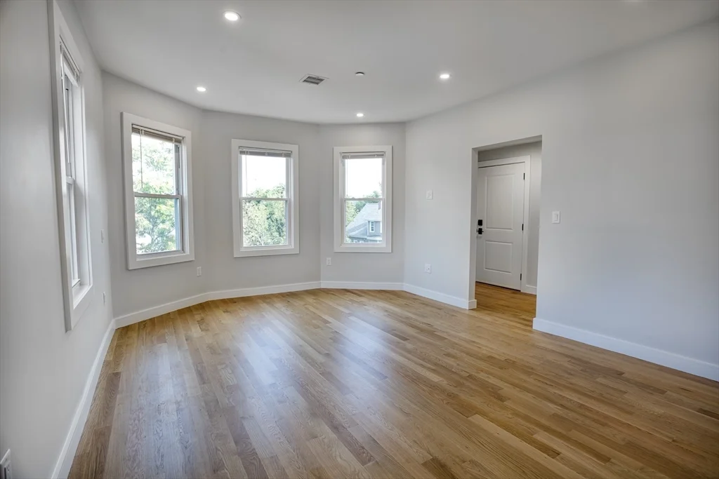 4 bed, 2 bath apartment for rent at 9 Wenham Unit 3, Jamaica Plain — photo 11 of 18