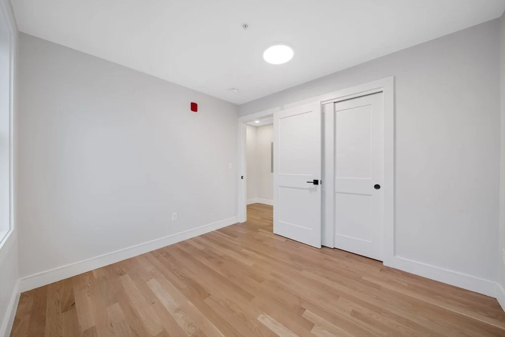 4 bed, 2 bath apartment for rent at 9 Wenham Unit 3, Jamaica Plain — photo 8 of 18