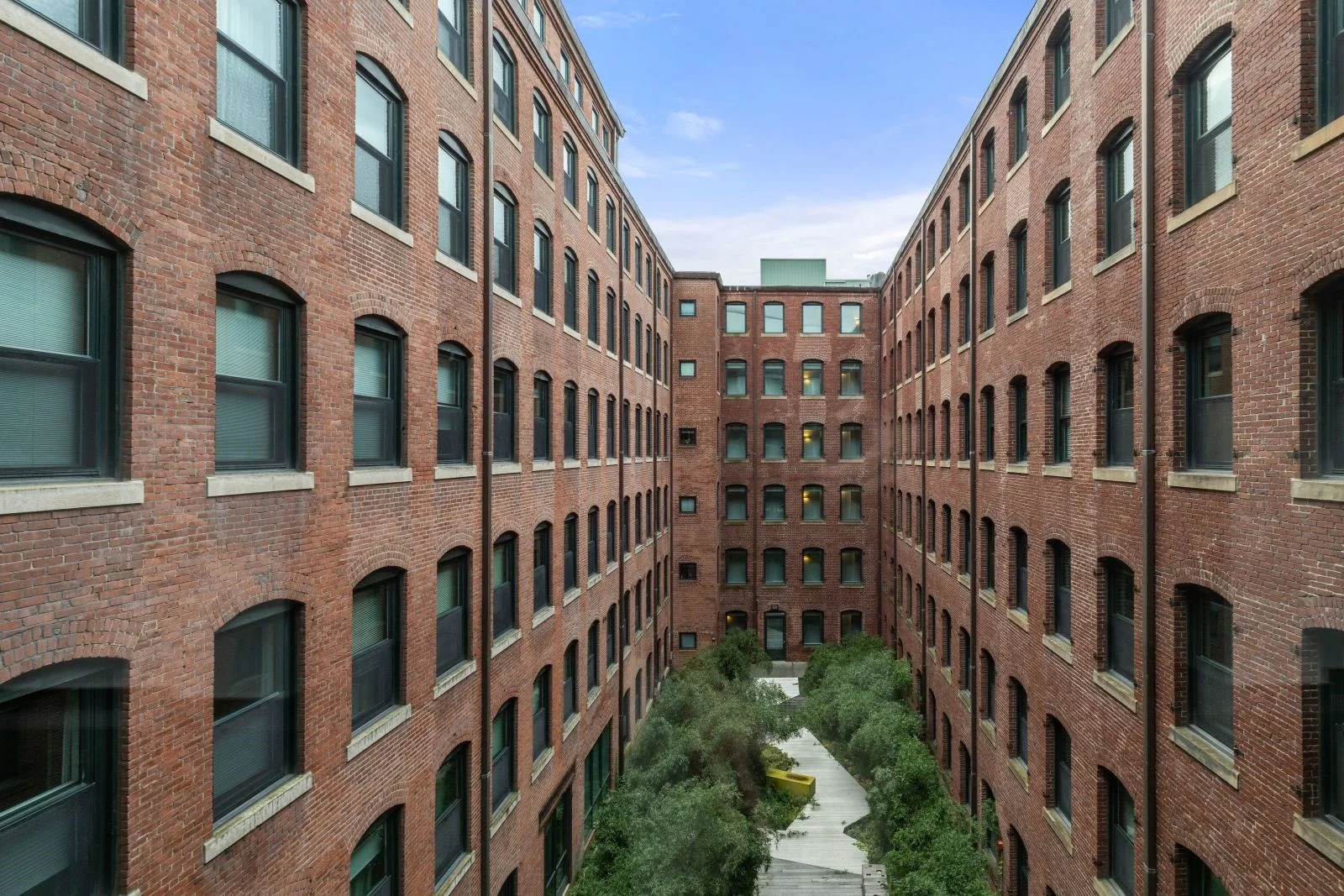 2 bed, 2 bath apartment for rent at 9 West Broadway Unit 402, South Boston — photo 29 of 35