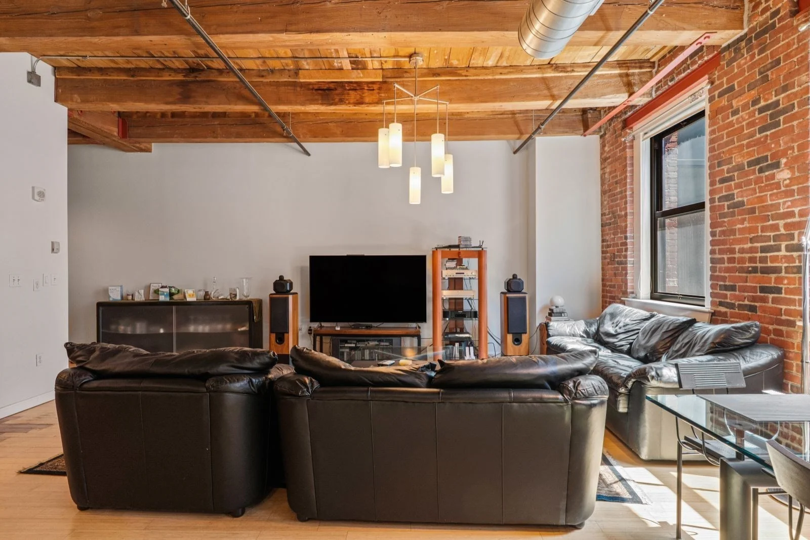 2 bed, 2 bath apartment for rent at 9 West Broadway Unit 402, South Boston — photo 6 of 6