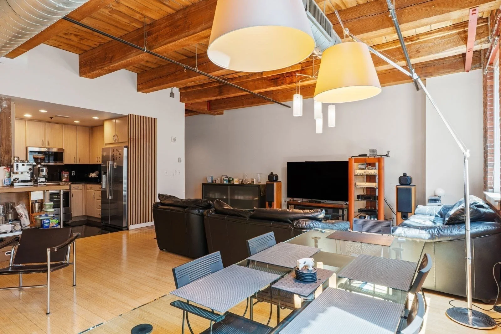 2 bed, 2 bath apartment for rent at 9 West Broadway Unit 402, South Boston — photo 2 of 6