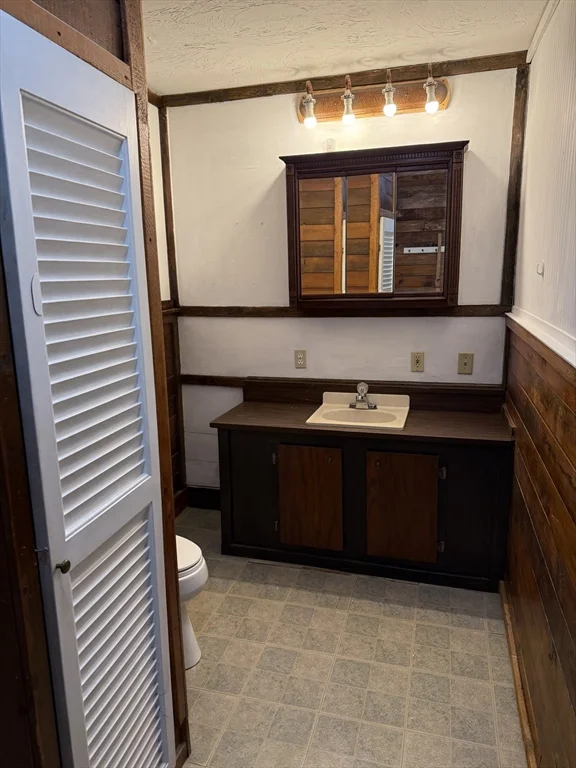 1 bed, 1 bath apartment for rent at 9 Whitcomb St Unit 2L, Webster — photo 6 of 8