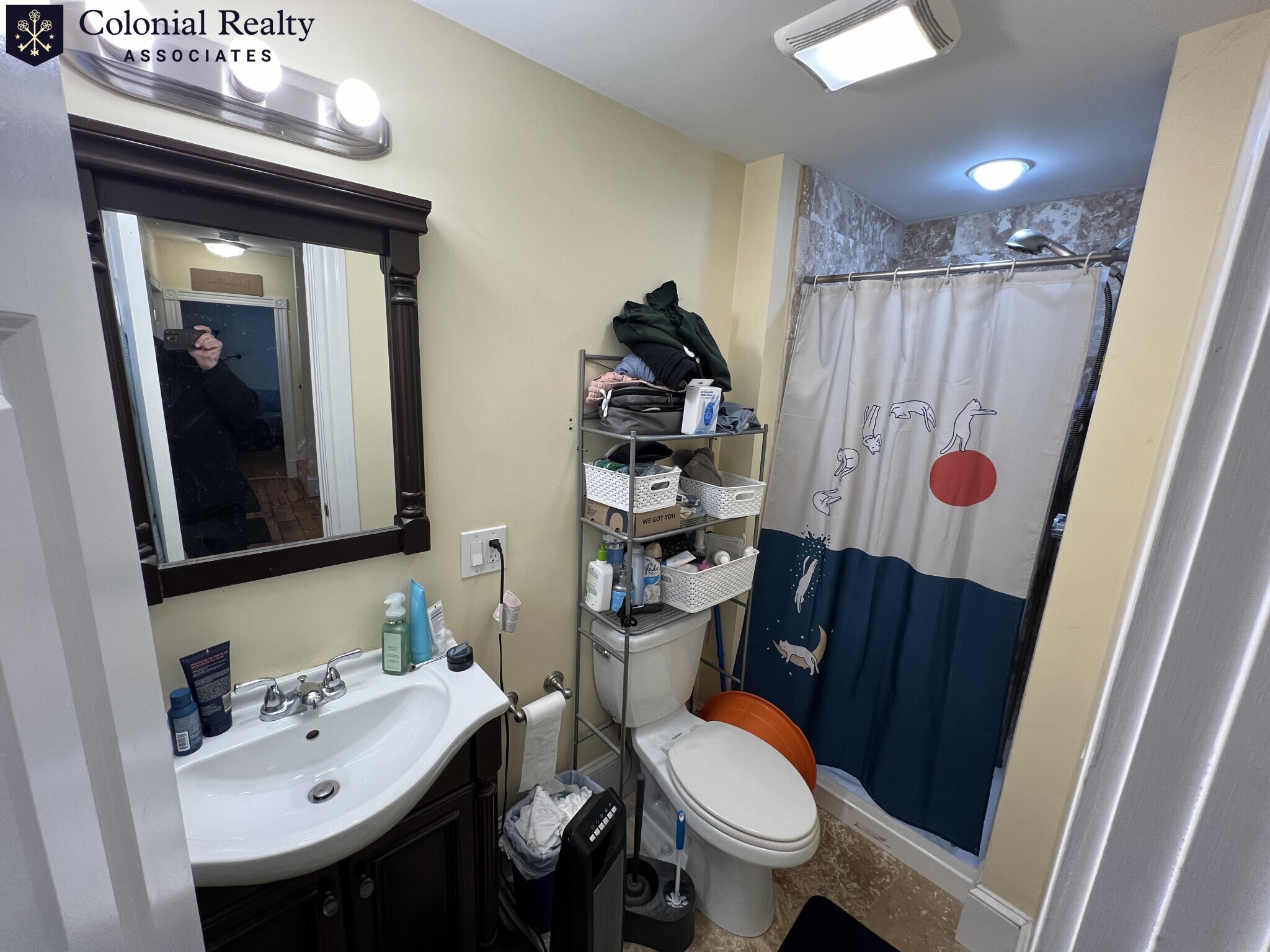 3 bed, 2 bath apartment for rent at 9 White St Pl Unit C, Porter Square — photo 4 of 19
