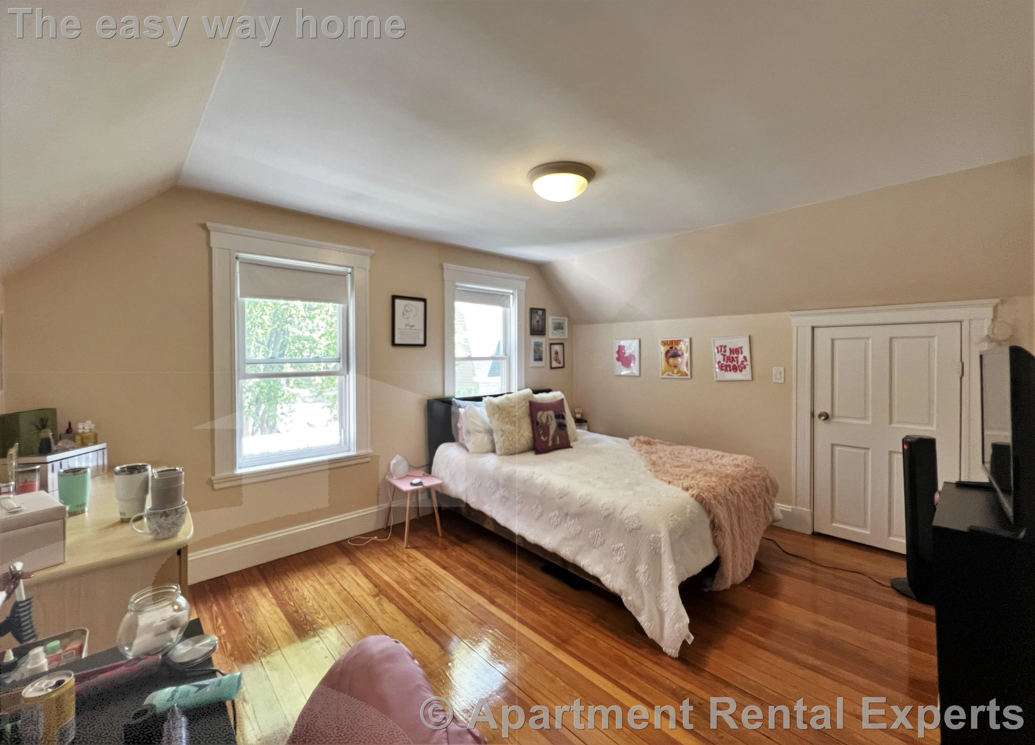 4 bed, 2 bath apartment for rent at 9 Whitfield Rd Unit 2, Davis Square — photo 15 of 20
