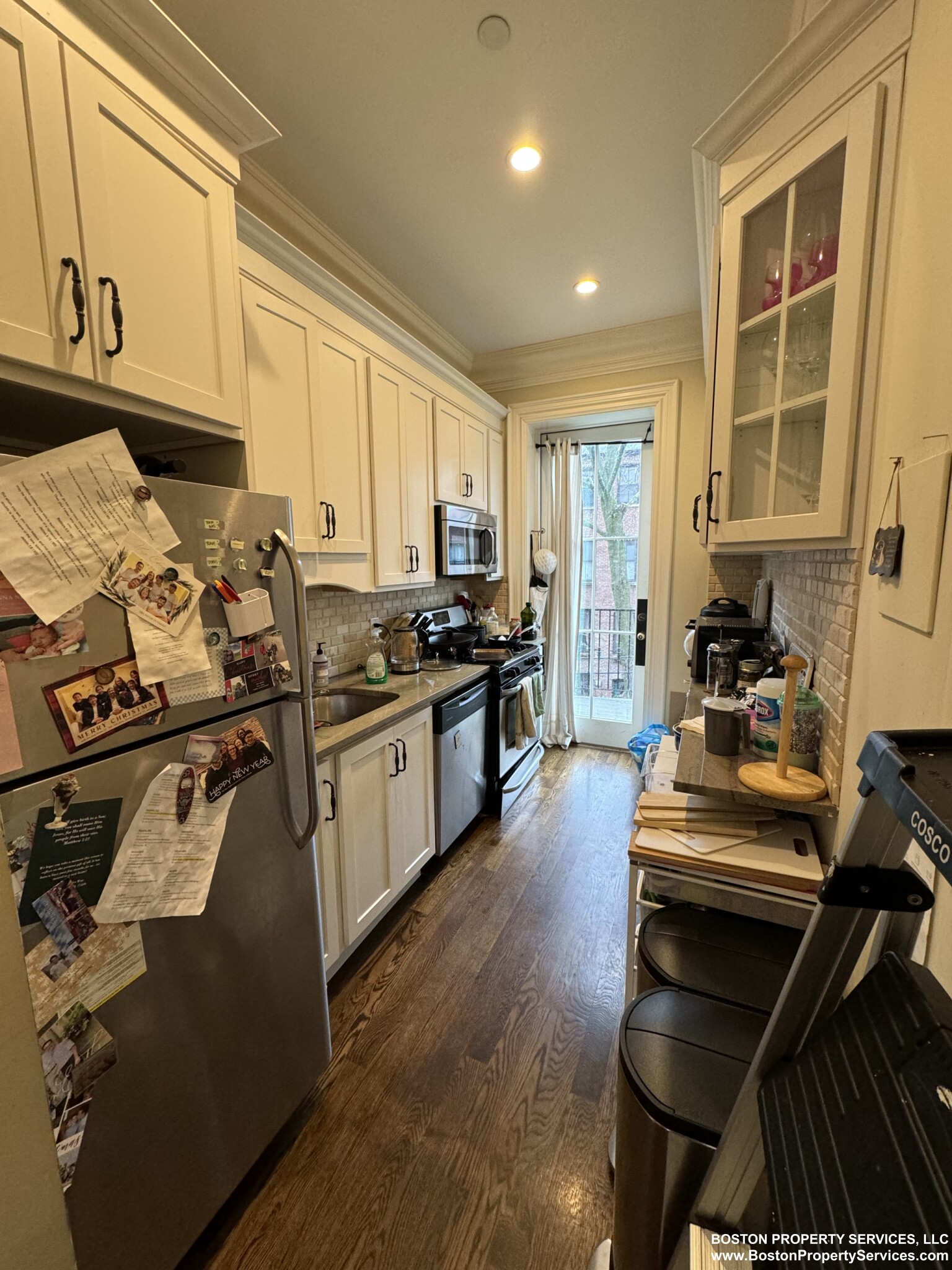 4 bed, 2 bath apartment for rent at 9 Wigglesworth St Unit 2, Roxbury — photo 4 of 9