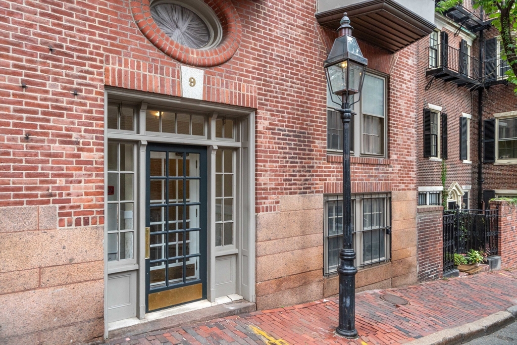 1 bed, 1 bath apartment for rent at 9 Willow St Unit 22, Beacon Hill — photo 18 of 21