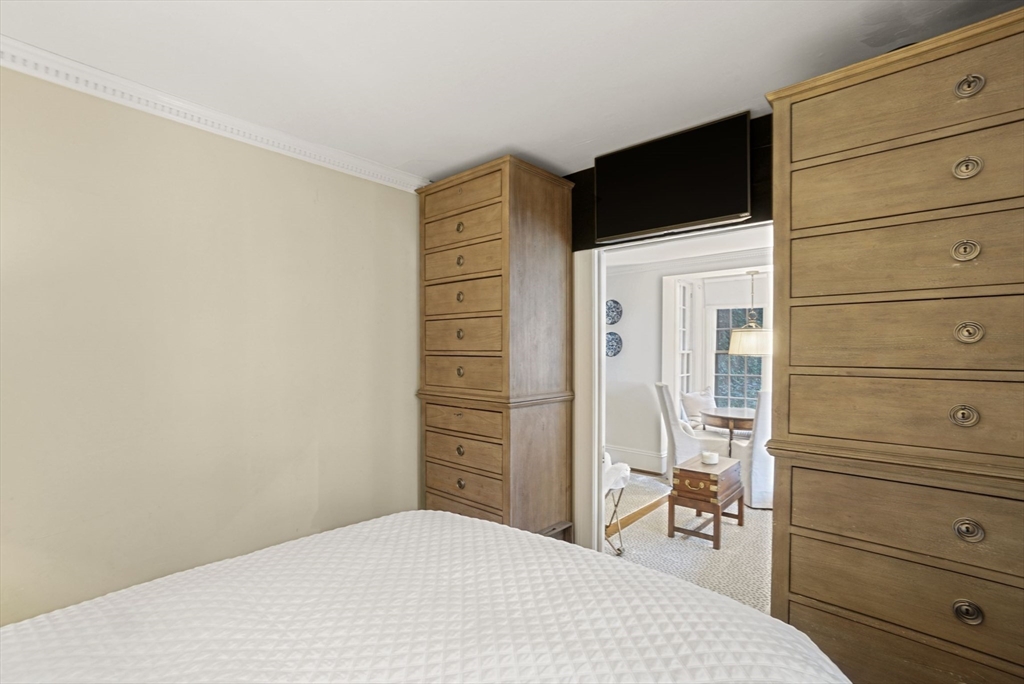 1 bed, 1 bath apartment for rent at 9 Willow St Unit 22, Beacon Hill — photo 12 of 21
