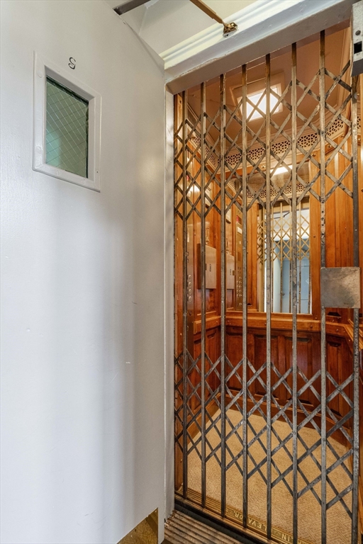 1 bed, 1 bath apartment for rent at 9 Willow St Unit 22, Beacon Hill — photo 17 of 21