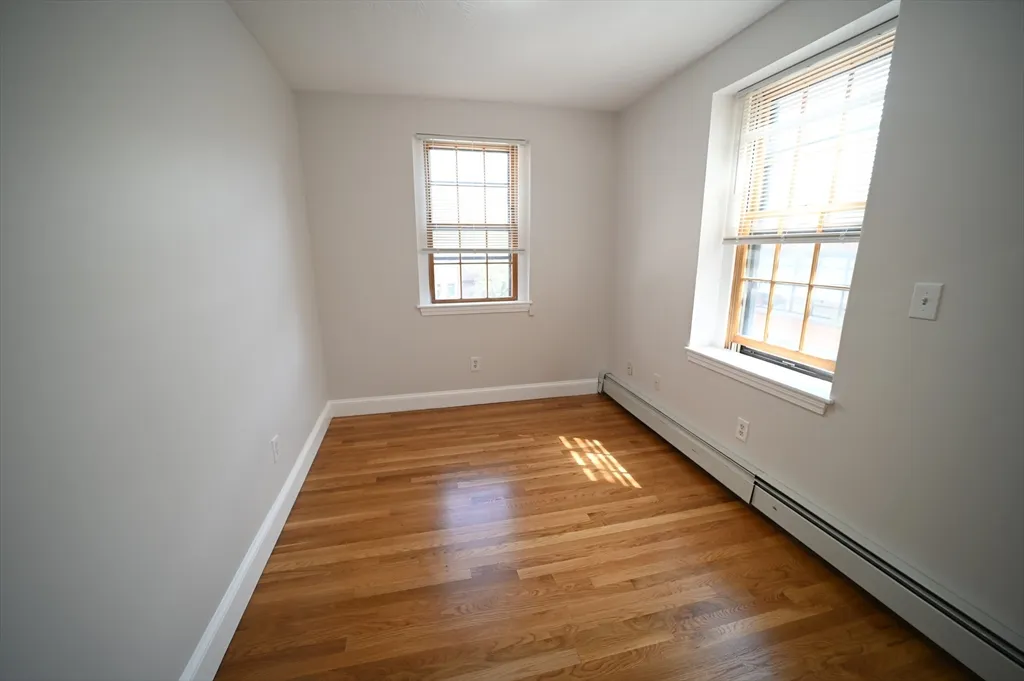 2 bed, 1 bath apartment for rent at 9 Winchester St Unit 5, Back Bay — photo 3 of 9