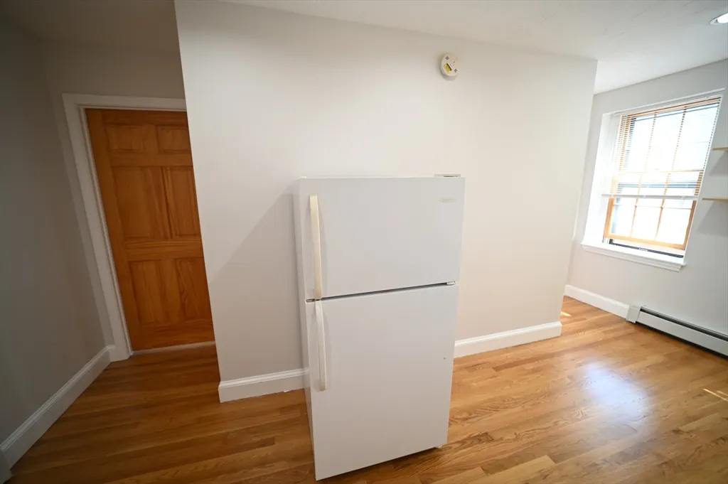 2 bed, 1 bath apartment for rent at 9 Winchester St Unit 5, Back Bay — photo 7 of 9