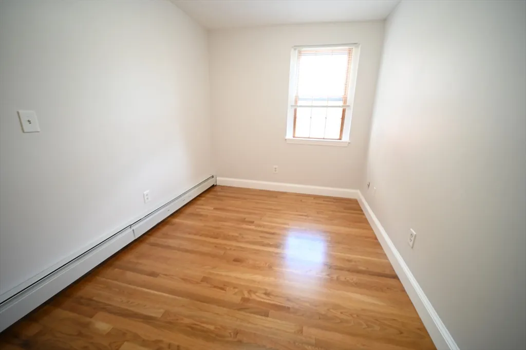 2 bed, 1 bath apartment for rent at 9 Winchester St Unit 5, Back Bay — photo 5 of 9