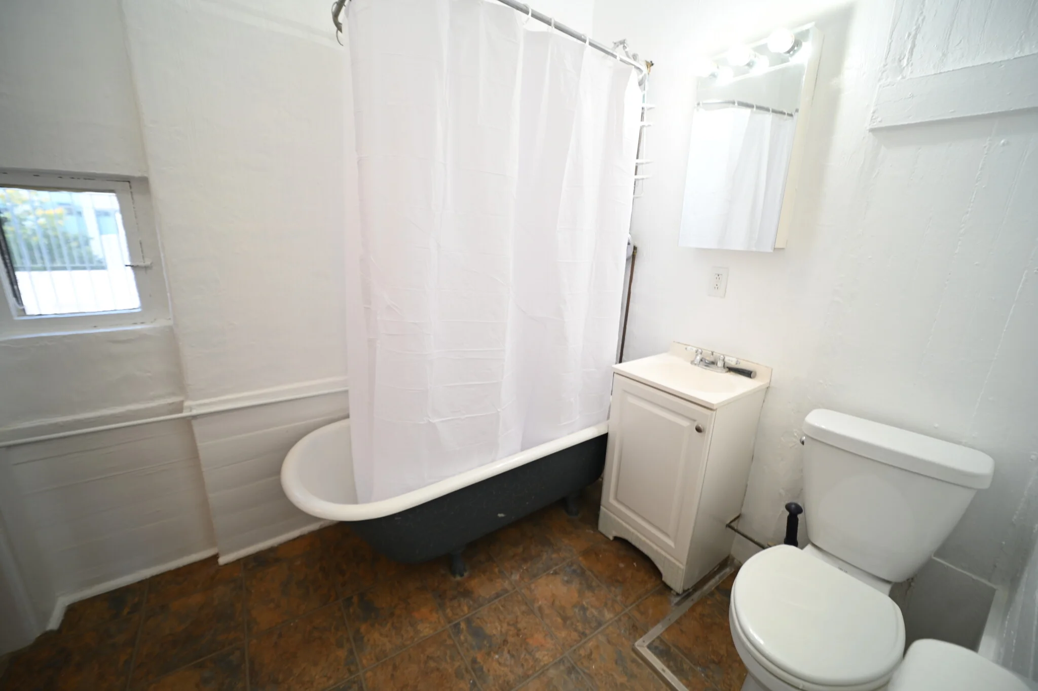 2 bed, 1 bath apartment for rent at 9 Winchester Unit 10, Back Bay — photo 7 of 7