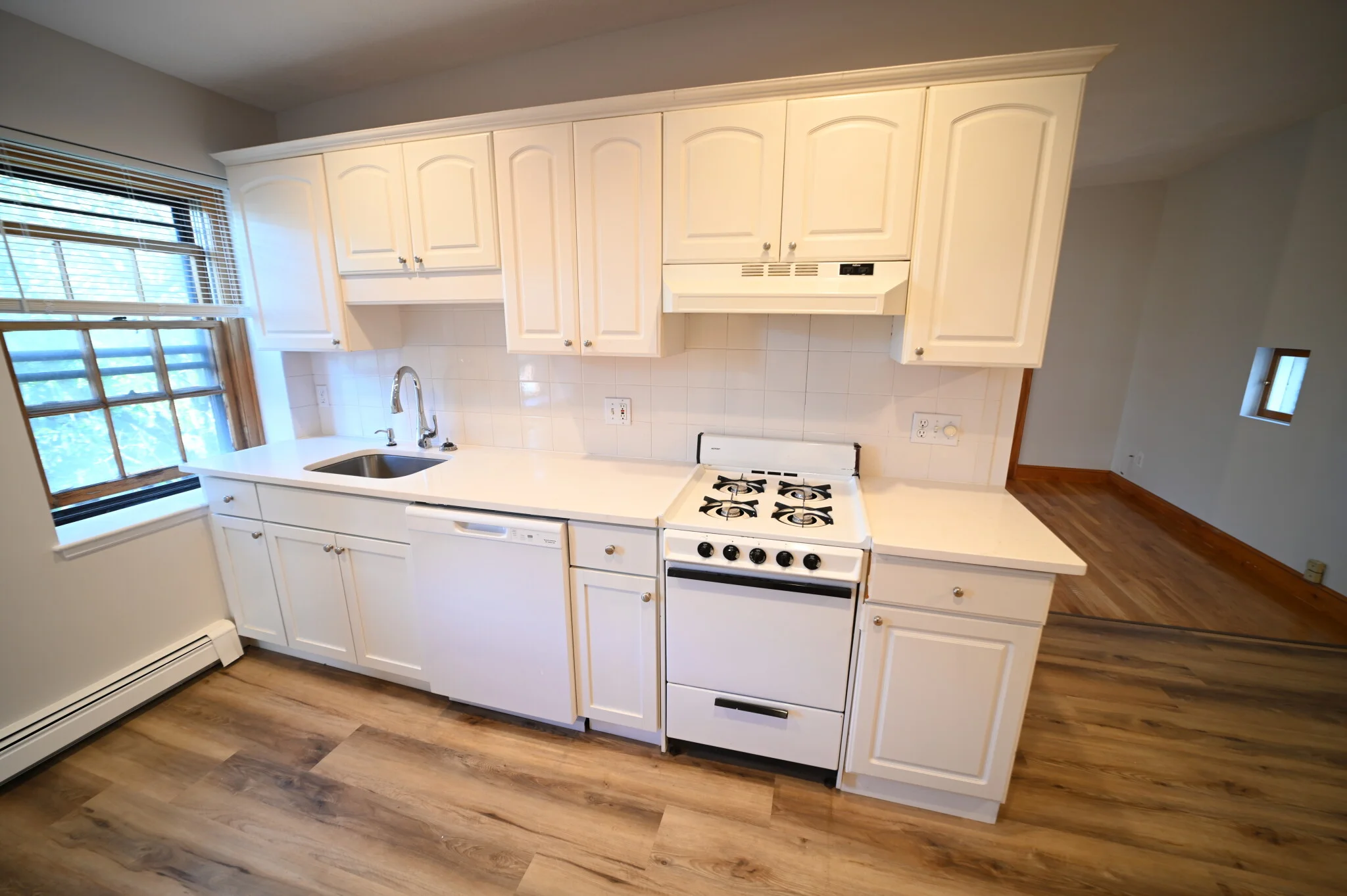 2 bed, 1 bath apartment for rent at 9 Winchester Unit 9, Back Bay — photo 3 of 7