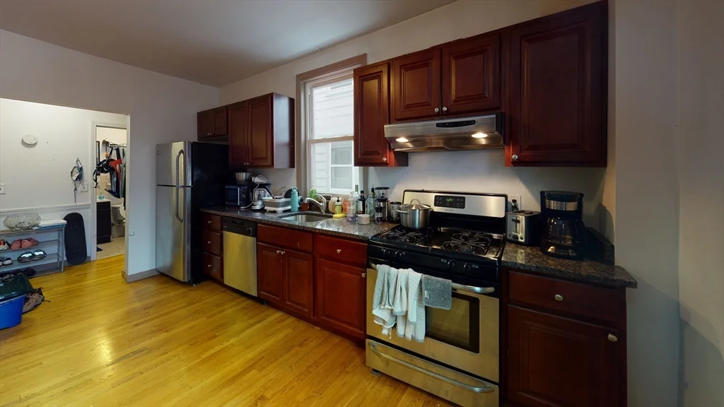 2 bed, 1 bath apartment for rent at 9 Winship Unit 1, Brighton — photo 2 of 10