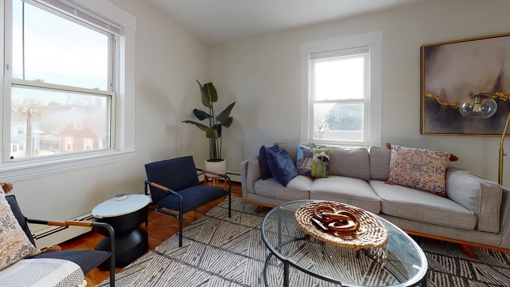 2 bed, 1 bath apartment for rent at 9 Winship Unit 3, Brighton — photo 4 of 10