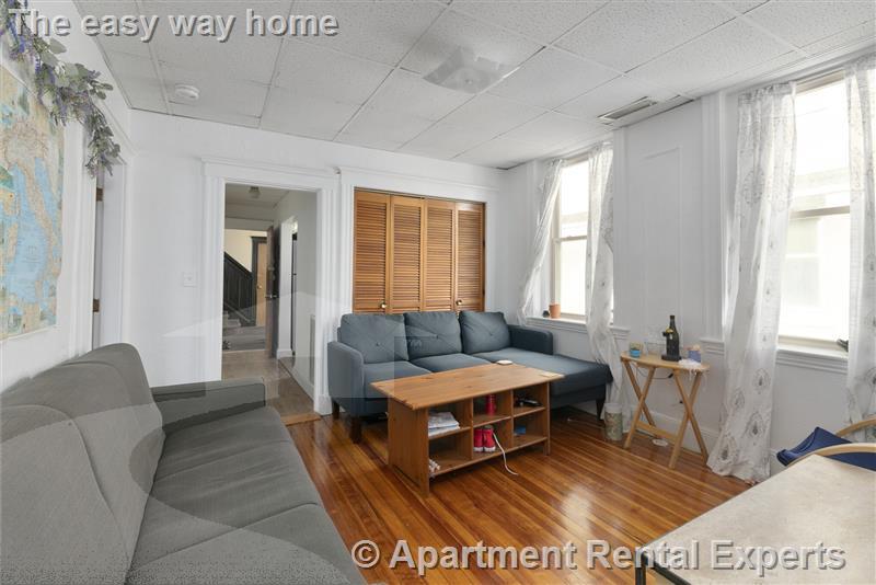 3 bed, 1 bath apartment for rent at 9 Woodbridge St Unit 11, Davis Square — photo 5 of 10