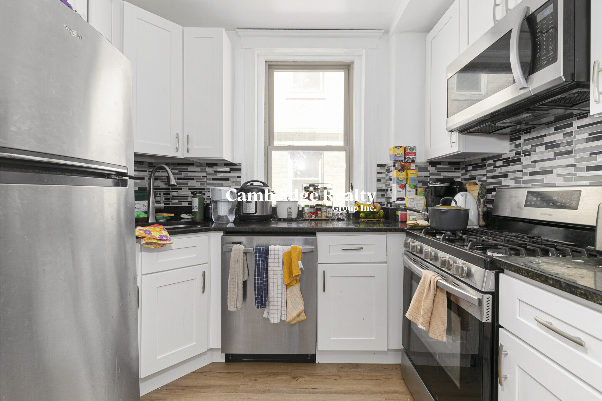 3 bed, 1 bath apartment for rent at 9 Woodbridge St Unit 9T, North Cambridge