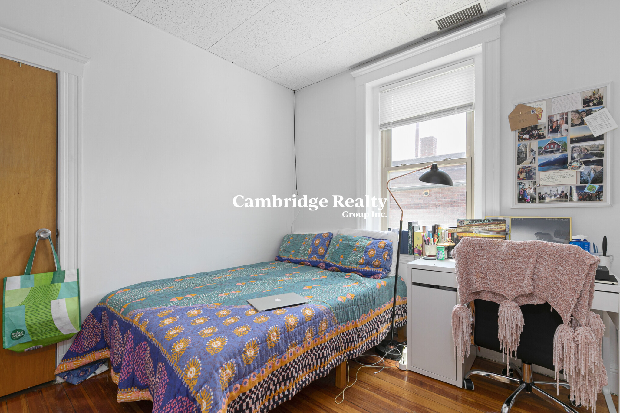 3 bed, 1 bath apartment for rent at 9 Woodbridge St Unit 9T, North Cambridge — photo 5 of 9