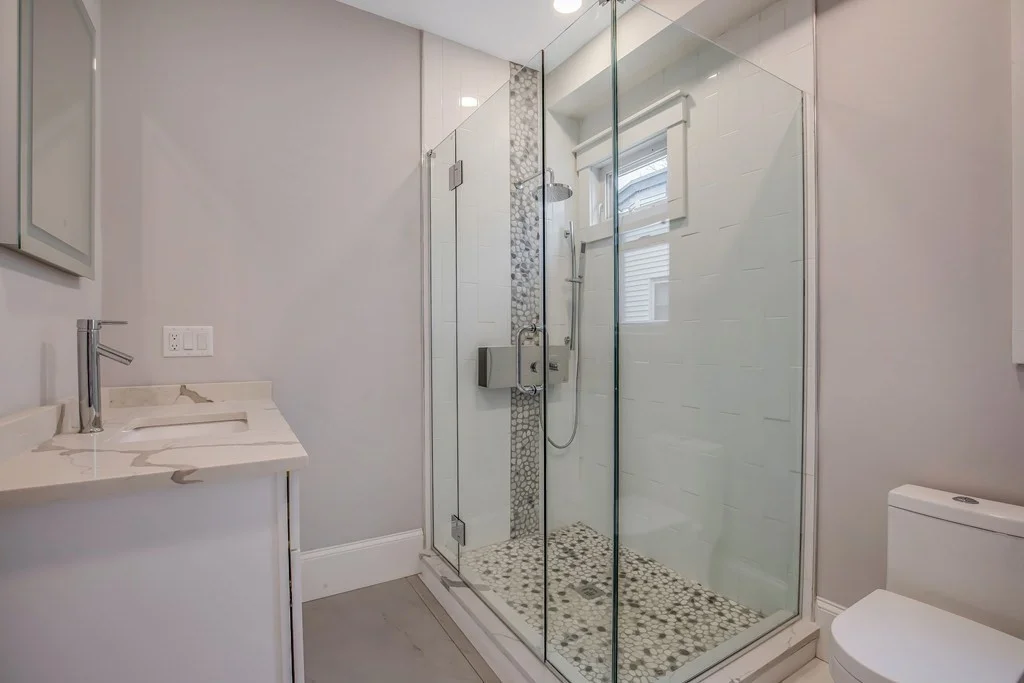 3 bed, 3 bath apartment for rent at 9 Woodward Park St Unit 1, Roxbury — photo 12 of 31