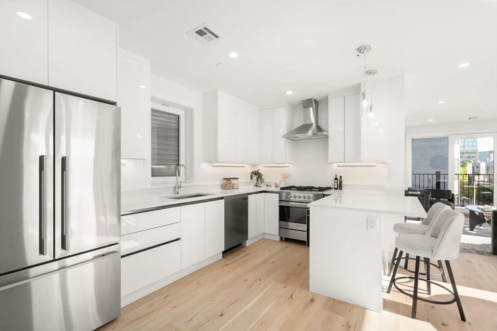 2 bed, 2 bath apartment for rent at 90 A St Unit 3, South Boston — photo 2 of 20