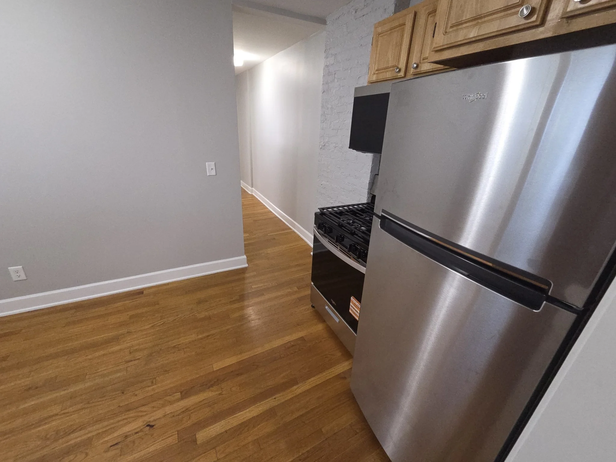 2 bed, 1 bath apartment for rent at 90 Adams St Unit 1R, Dorchester — photo 3 of 15