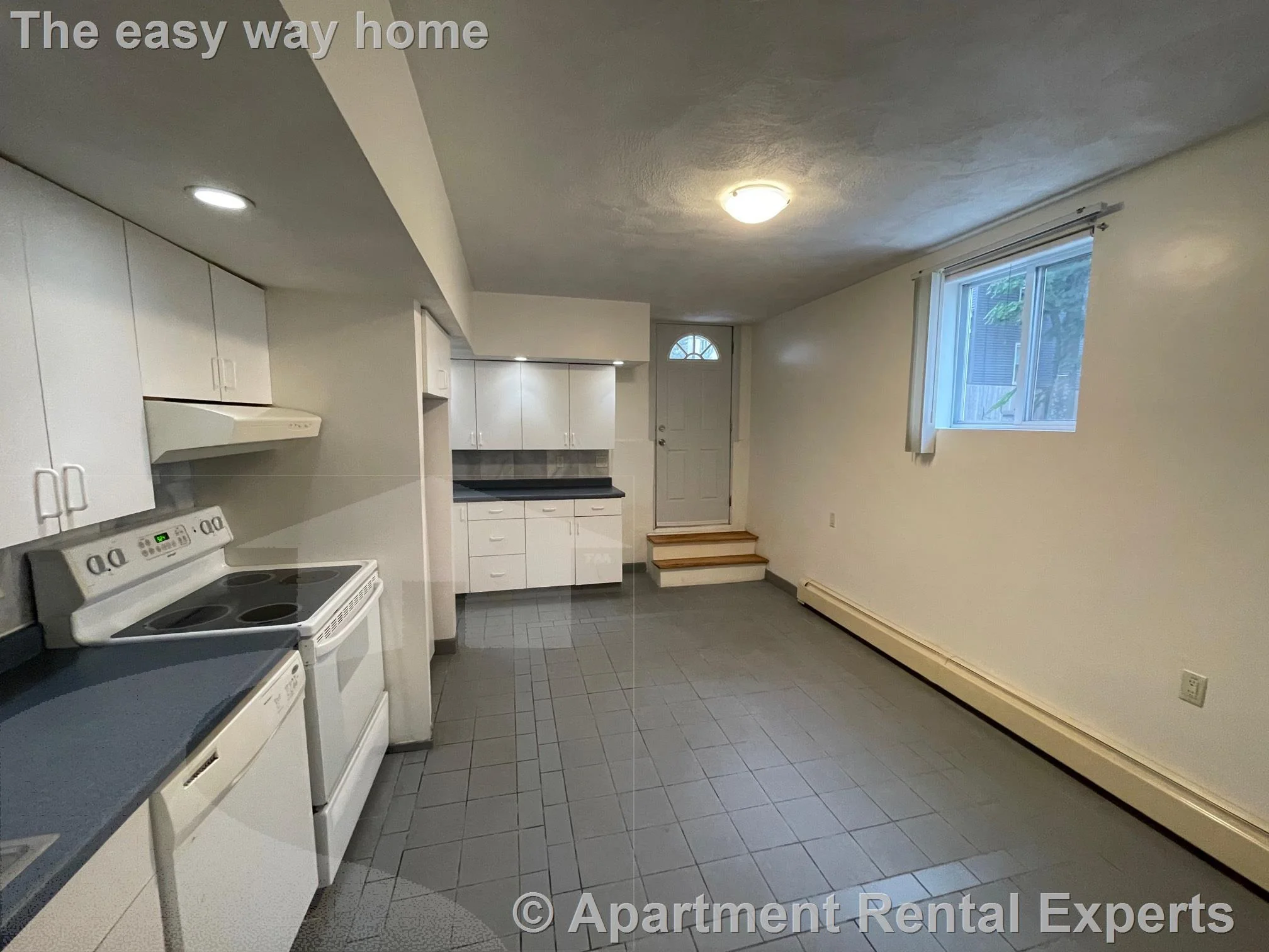 Studio bed, 1 bath apartment for rent at 90 Albion St Unit 1, Spring Hill — photo 2 of 6