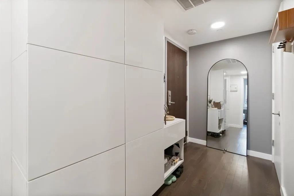 2 bed, 1.5 bath apartment for rent at 90 Antwerp St Unit 205, Allston — photo 19 of 23