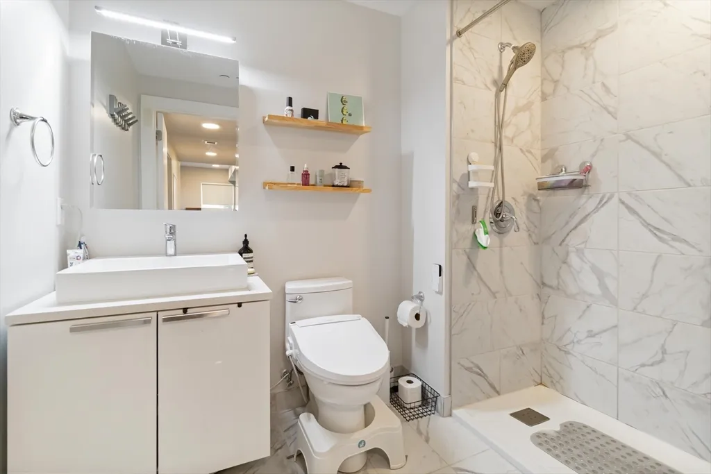 2 bed, 1.5 bath apartment for rent at 90 Antwerp St Unit 205, Allston — photo 12 of 23