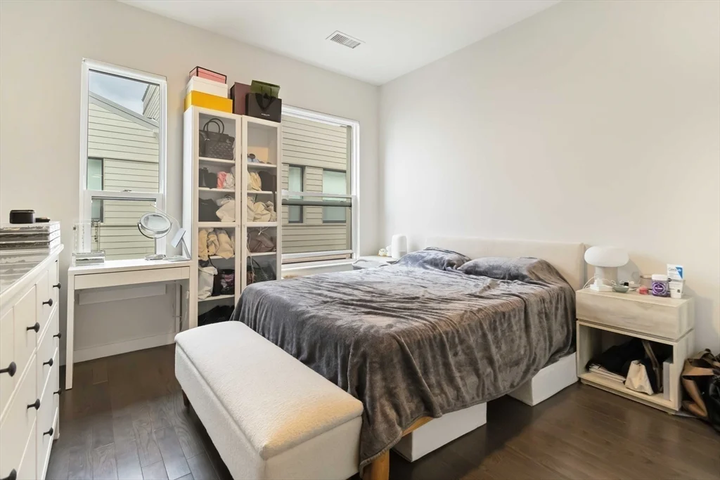 2 bed, 1.5 bath apartment for rent at 90 Antwerp St Unit H205, Brighton — photo 9 of 9