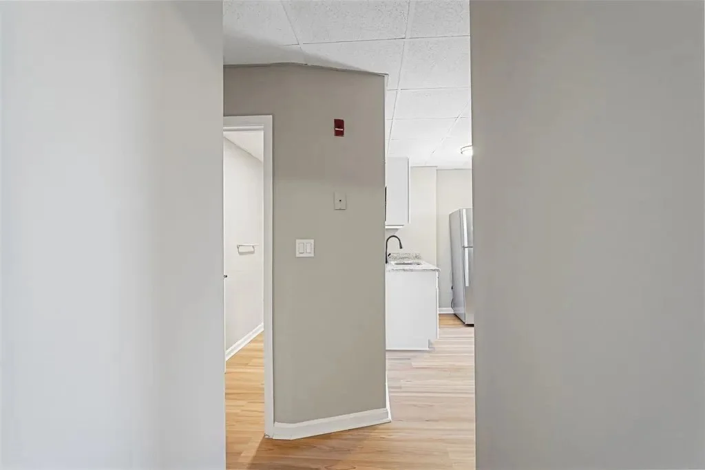 2 bed, 1 bath apartment for rent at 90 Appleton St Unit 11, Lowell — photo 8 of 10