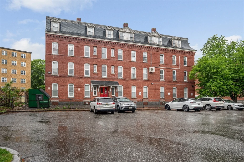 2 bed, 1 bath apartment for rent at 90 Appleton St Unit U:7, Lowell — photo 13 of 13