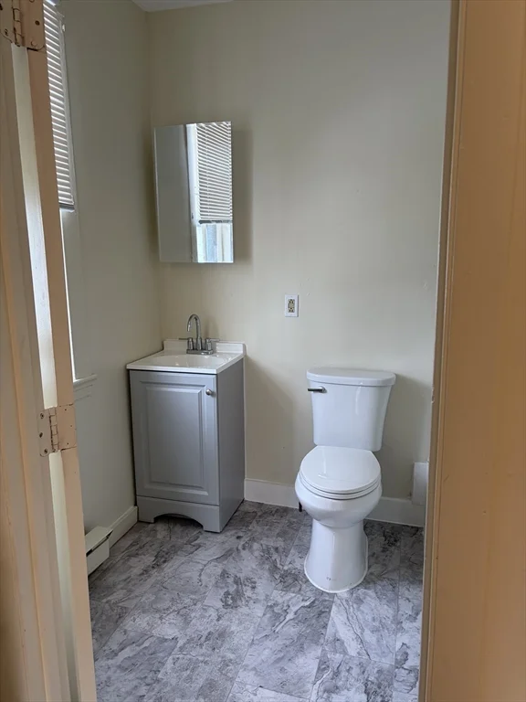1 bed, 1 bath apartment for rent at 90 Bacon Steet Unit 3, Waltham — photo 3 of 11