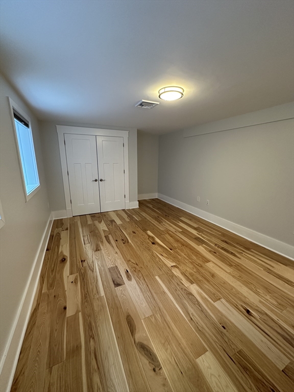 4 bed, 3 bath apartment for rent at 90 Bartlett St Unit 1, Winter Hill — photo 23 of 23