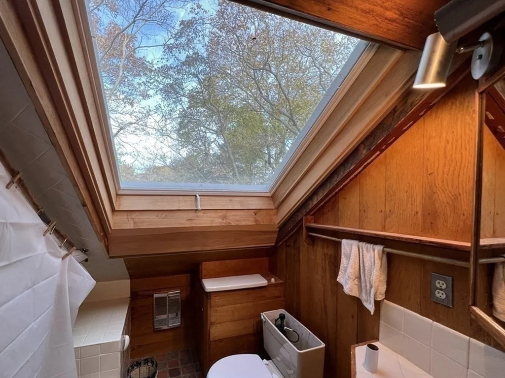 3 bed, 2 bath apartment for rent at 90 Bellingham Rd, Brookline — photo 10 of 12