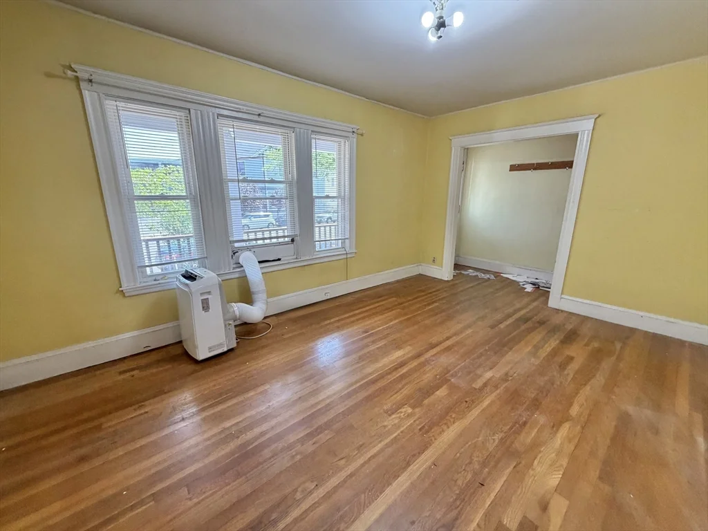 2 bed, 1 bath apartment for rent at 90 Broadway Ave Unit 1, Arlington — photo 5 of 19