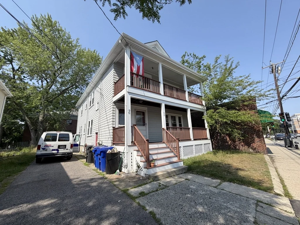 2 bed, 1 bath apartment for rent at 90 Broadway Ave Unit 1, Arlington — photo 1 of 19