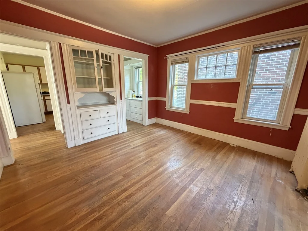 2 bed, 1 bath apartment for rent at 90 Broadway Ave Unit 1, Arlington — photo 2 of 19