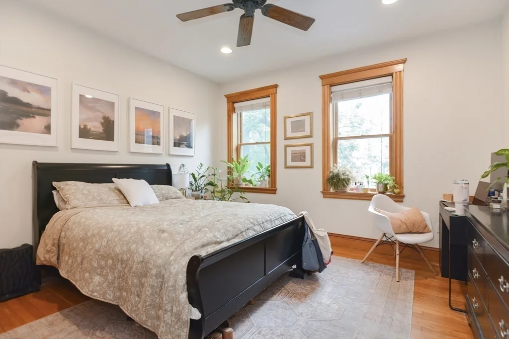 3 bed, 2 bath apartment for rent at 90 Browne St Unit 3, Coolidge Corner — photo 9 of 18