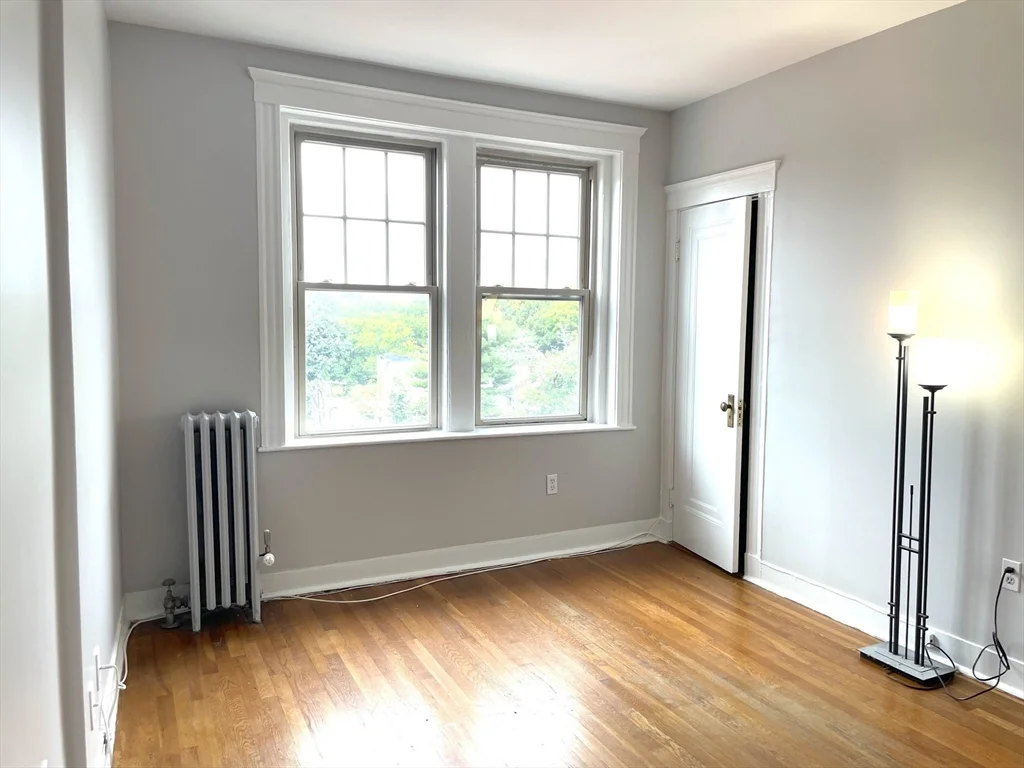 2 bed, 1 bath apartment for rent at 90 Bynner St Unit 12, Jamaica Plain — photo 10 of 18