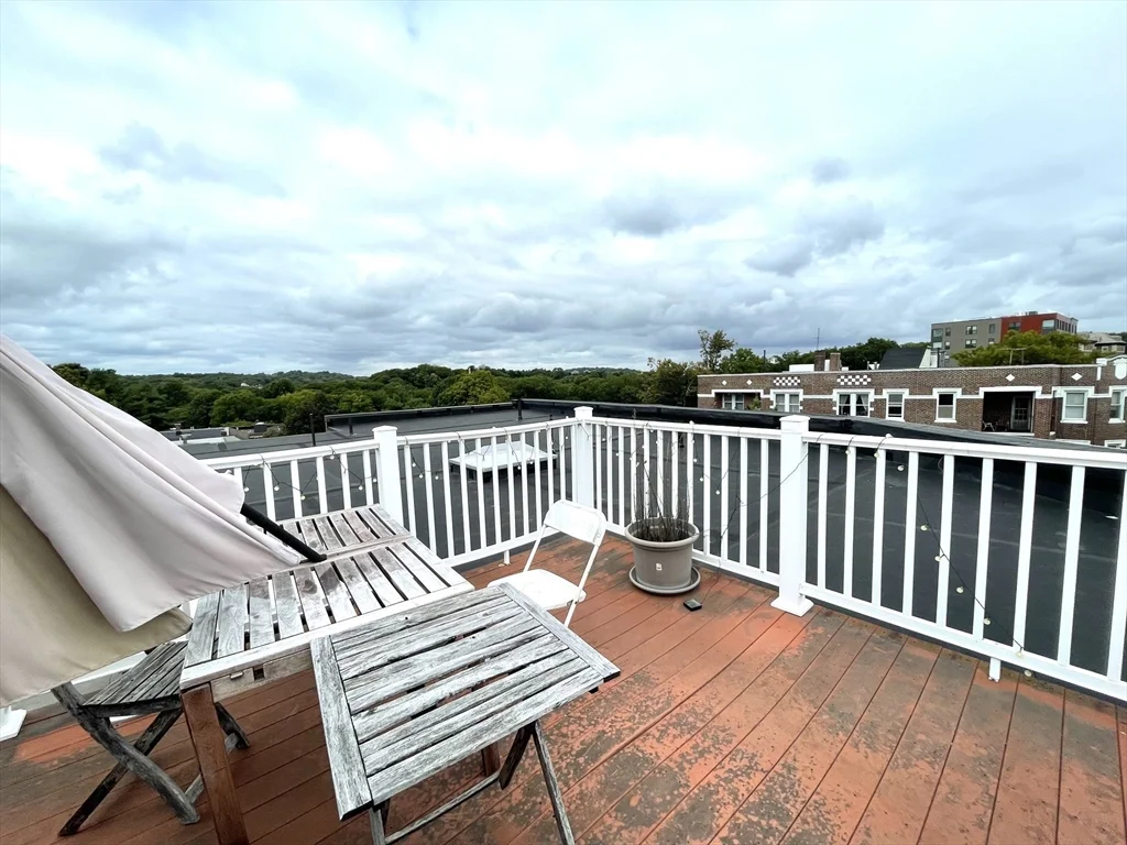 2 bed, 1 bath apartment for rent at 90 Bynner St Unit 12, Jamaica Plain — photo 18 of 18