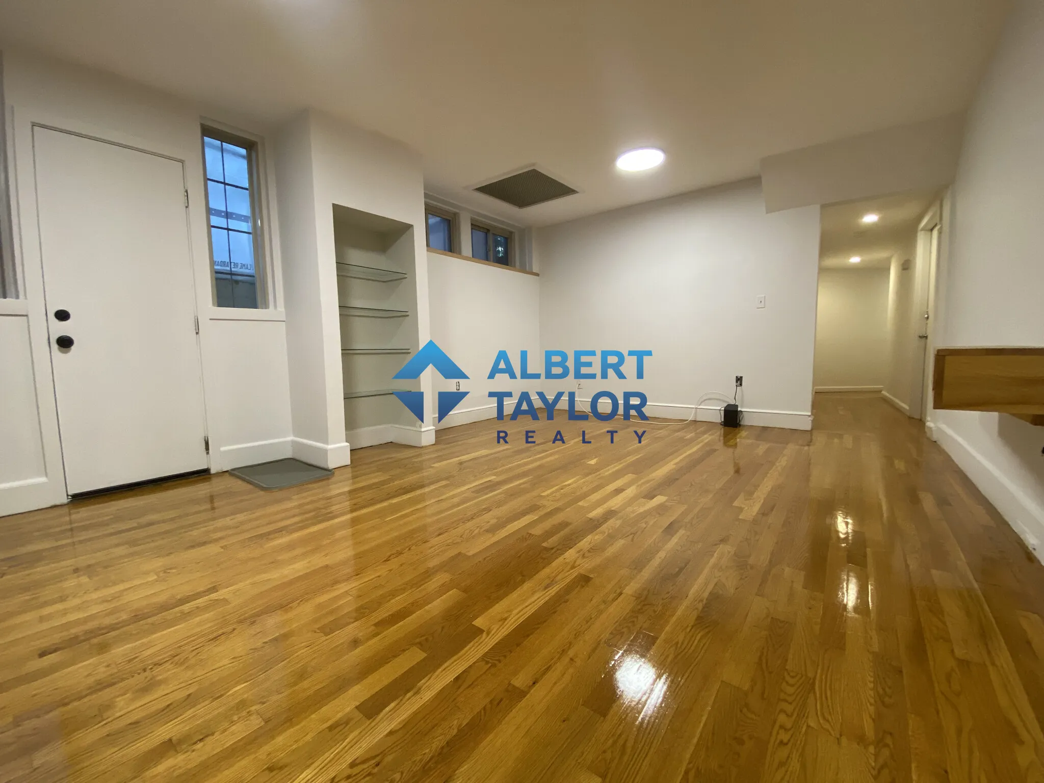 2 bed, 2 bath apartment for rent at 90 Bynner St Unit B, Jamaica Plain — photo 1 of 15