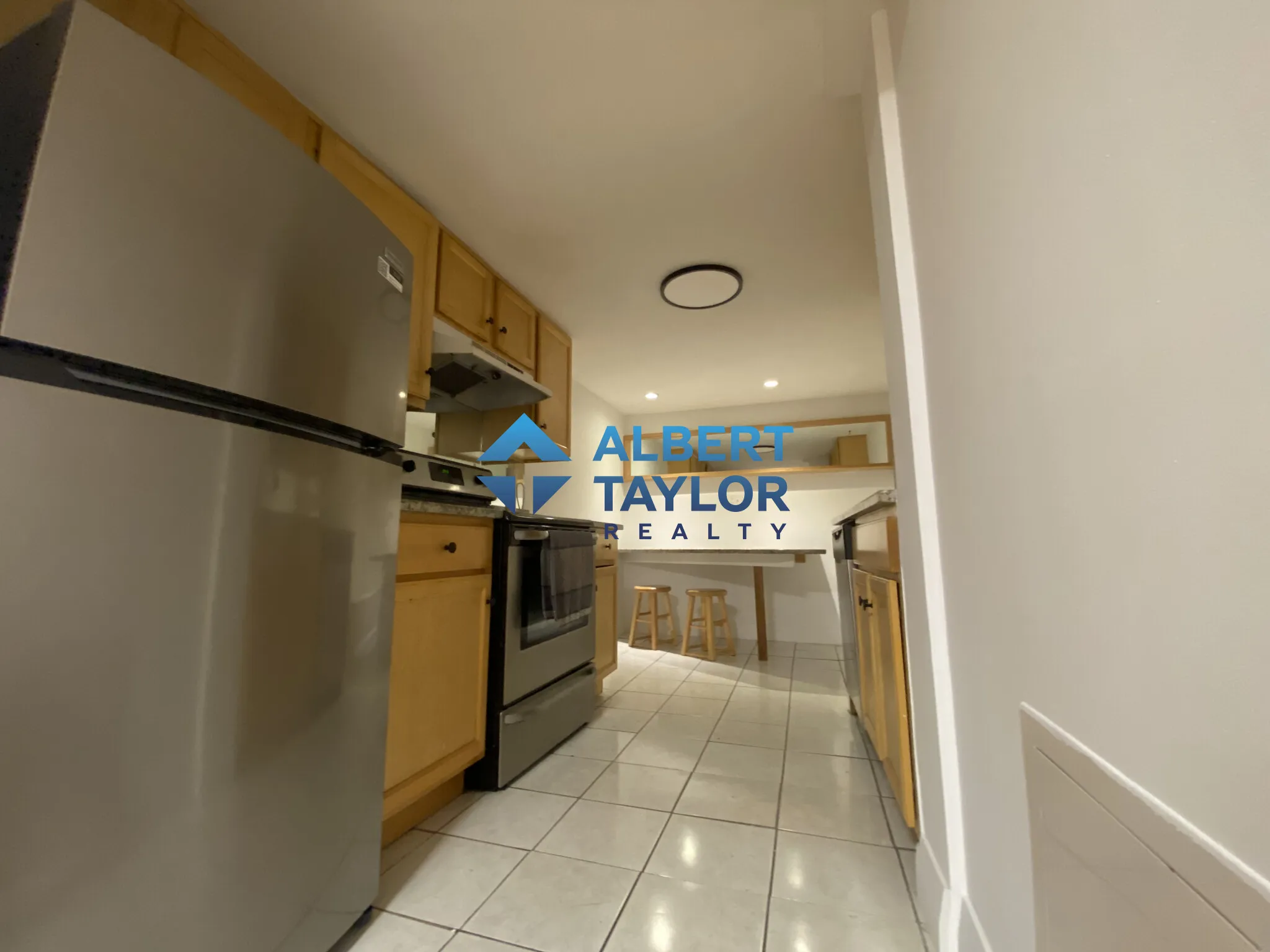 2 bed, 2 bath apartment for rent at 90 Bynner St Unit B, Jamaica Plain — photo 4 of 15