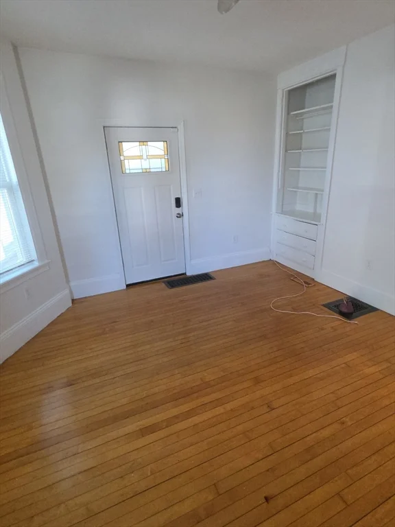 2 bed, 1 bath apartment for rent at 90 Camo Unit 1, Fenway — photo 9 of 10