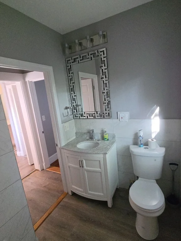2 bed, 1 bath apartment for rent at 90 Camo Unit 1, Fenway — photo 4 of 10
