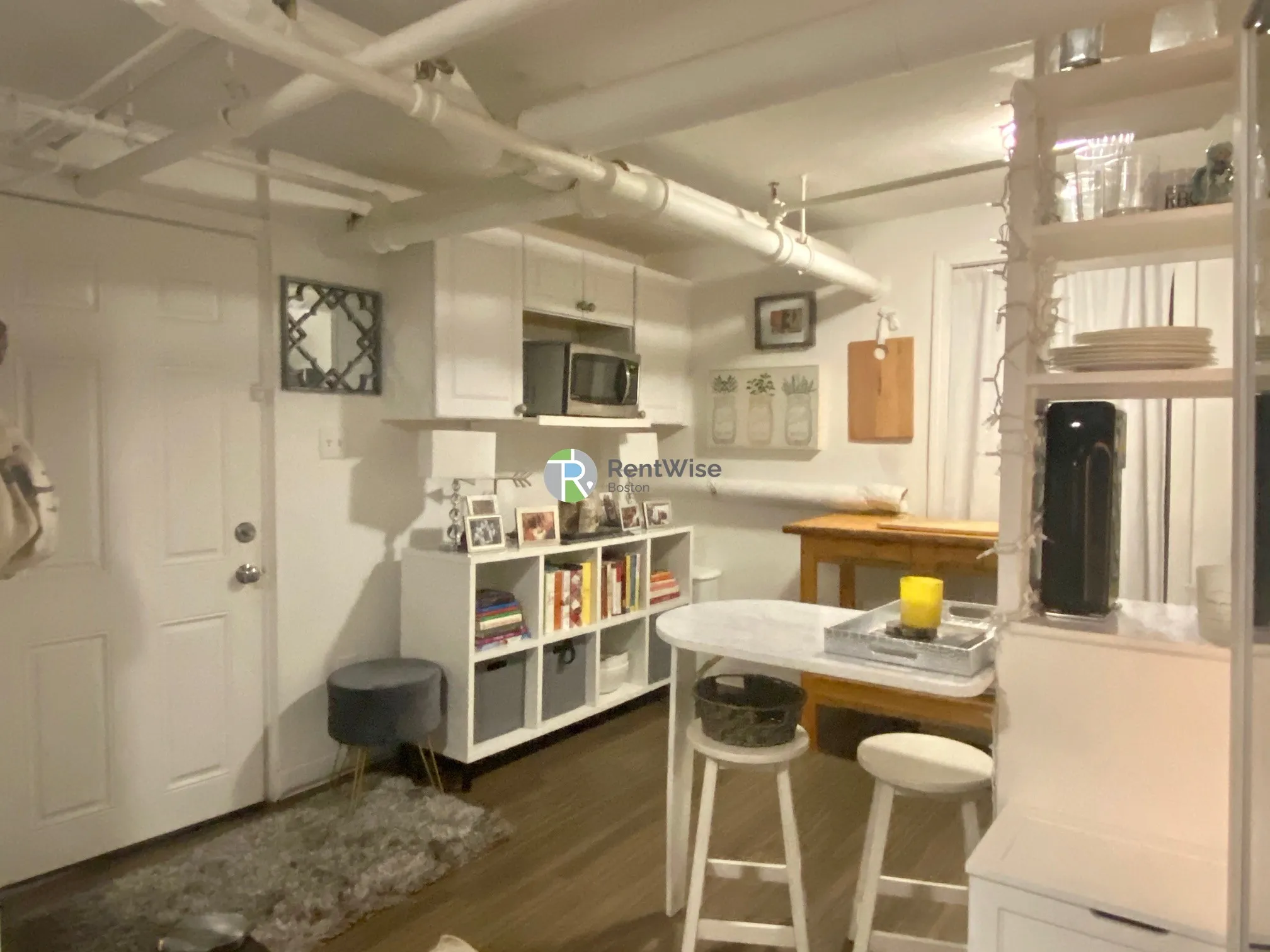 Studio bed, 1 bath apartment for rent at 90 Charles St Unit 1-1, Beacon Hill — photo 8 of 13