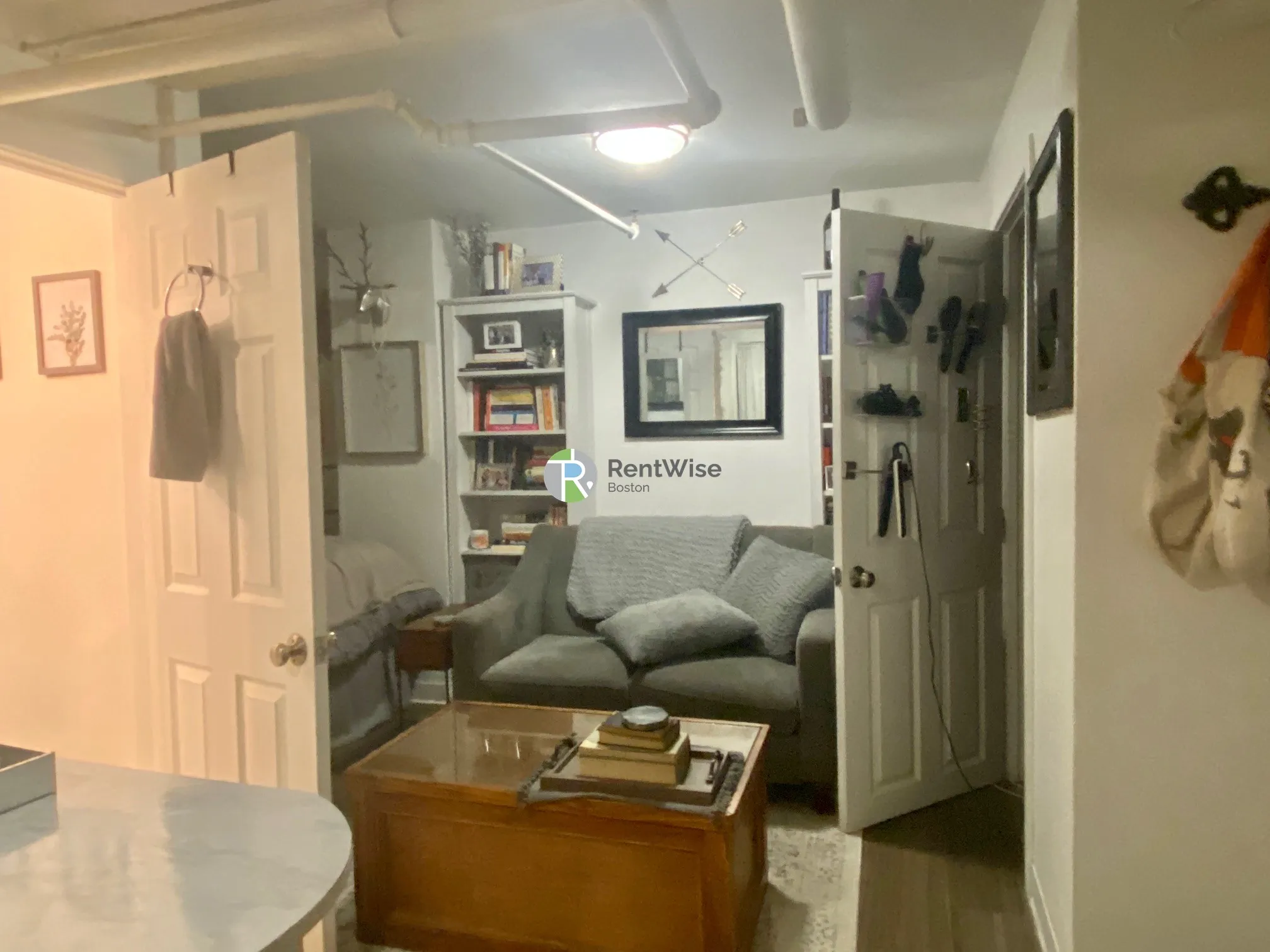 Studio bed, 1 bath apartment for rent at 90 Charles St Unit 1, Beacon Hill — photo 2 of 13