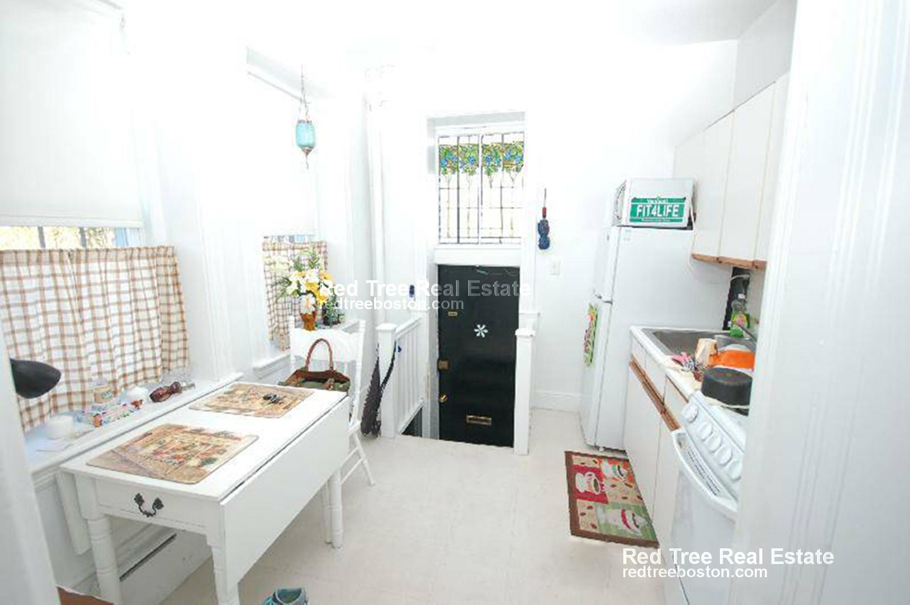 Studio bed, 1 bath apartment for rent at 90 Chiswick Rd, Brighton — photo 2 of 5