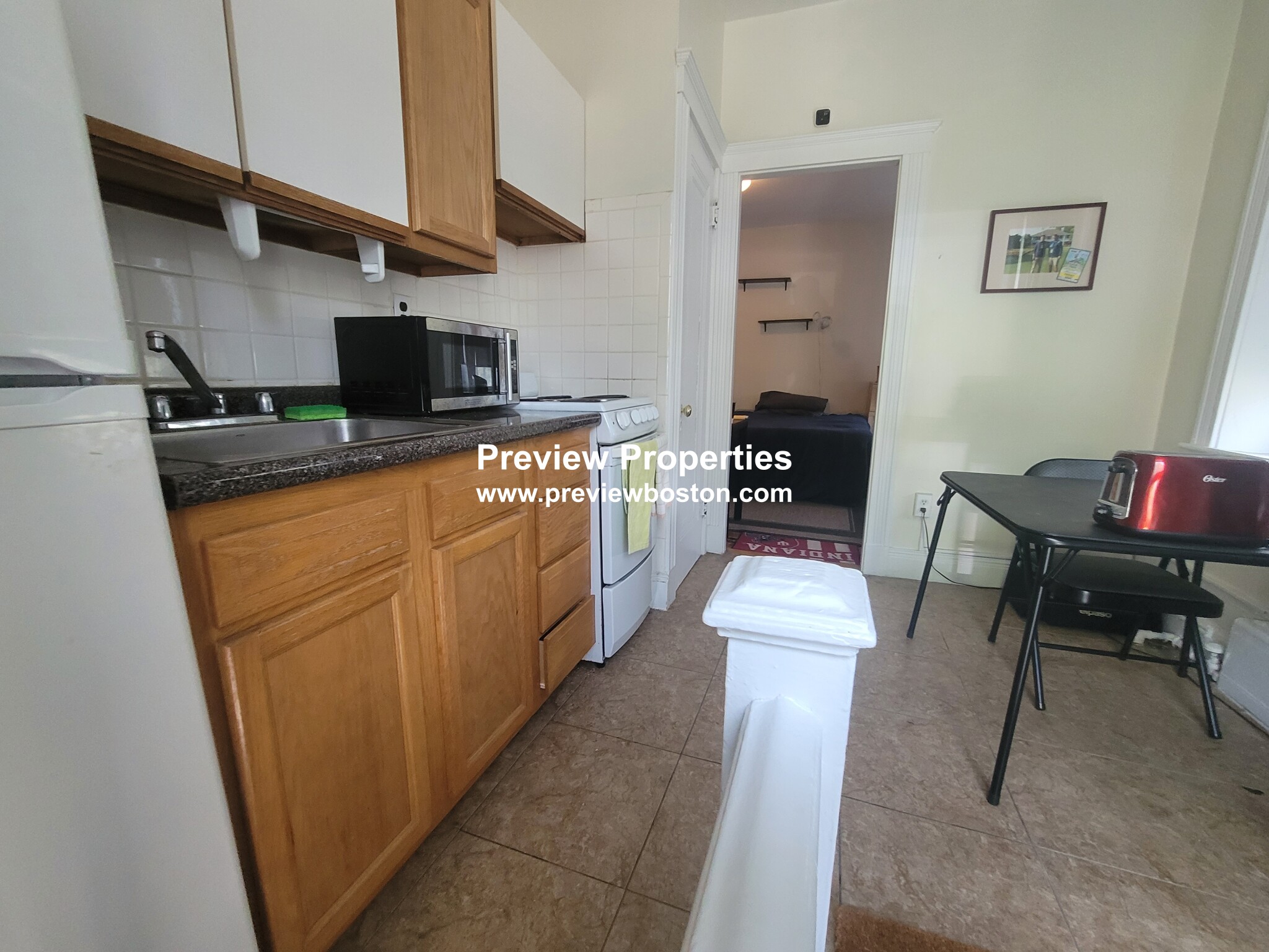 Studio bed, 1 bath apartment for rent at 90 Chiswick Rd Unit 0P, Brighton — photo 3 of 6