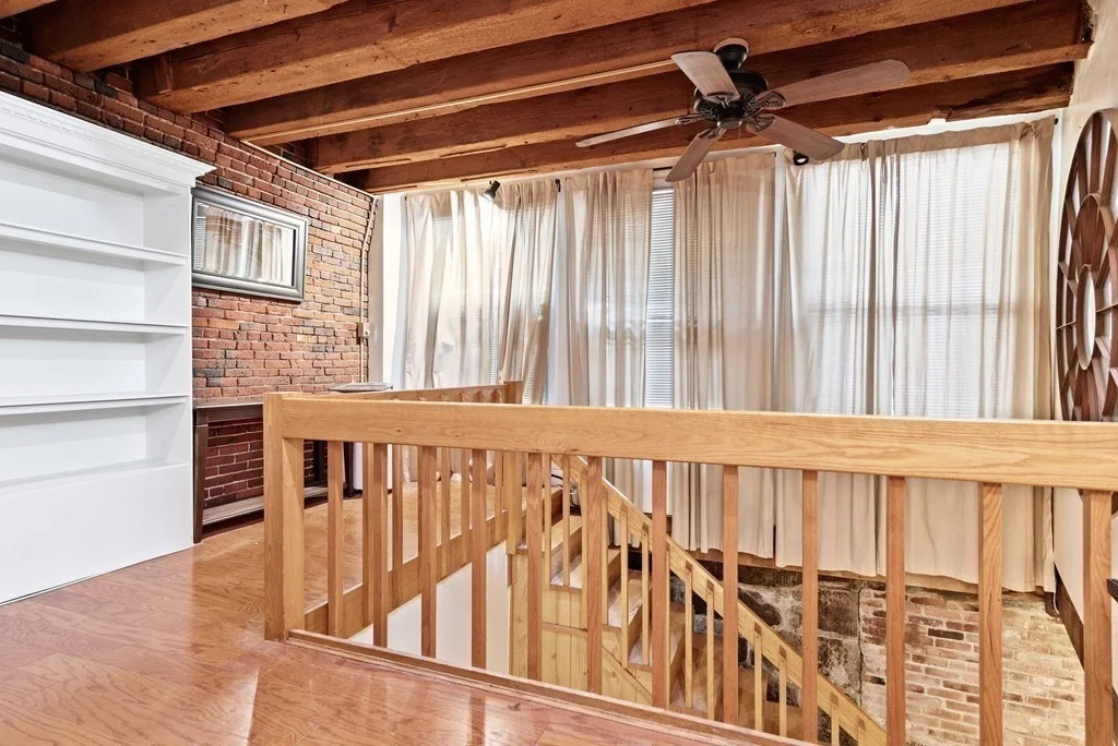 1 bed, 1 bath apartment for rent at 90 Commercial St Unit 1 A, North End — photo 5 of 13